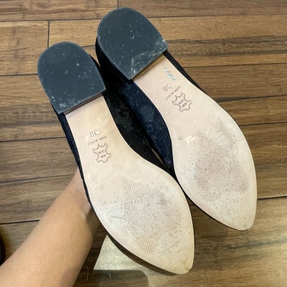 Italian Leather and Lace Pointy Flats -8- - Picture 12 of 13